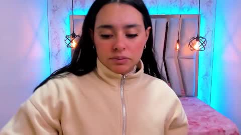 lorem_adams online show from 02/22/25, 11:24