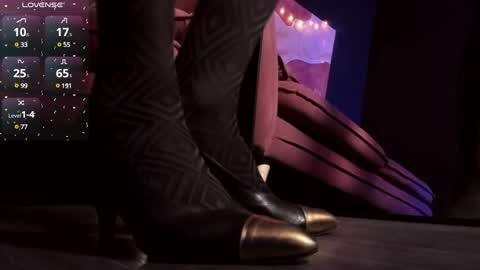 Loren online show from 02/04/25, 01:59