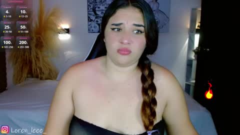 Snapshot of loren_leee chatting on 03/08/25, 09:29 Loren online show from 03/08/25, 09:29