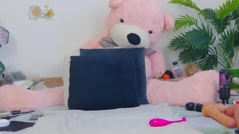 Hi Im Lorena an independent model Im waiting for you for any craziness you dream of... online show from 03/07/25, 08:23