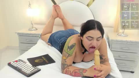 Lorena Gate online Colombia 230 pm to 930 pm online show from 11/29/25, 08:12