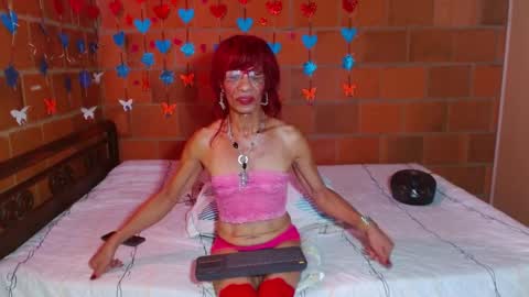 Lorena Capelli online show from 09/29/25, 12:43