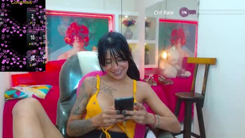 Snapshot of lorenapinto_ chatting on 01/23/25, 08:13 lore online show from 01/23/25, 08:13