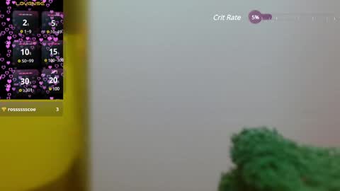 Snapshot of lorenapinto_ chatting on 02/11/25, 10:07 lore online show from 02/11/25, 10:07