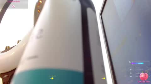 Snapshot of lorenapinto_ chatting on 11/06/25, 02:34 lore online show from 11/06/25, 02:34