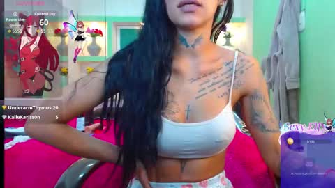 lore online show from 12/20/25, 10:28