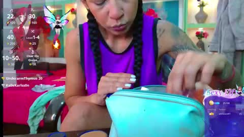 lore online show from 12/23/25, 12:08