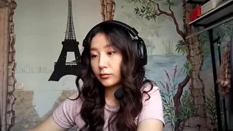 Sofia online show from 12/01/25, 09:25