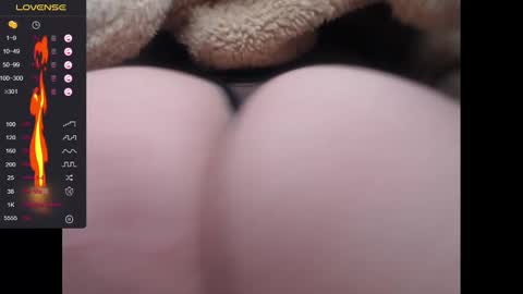 Snapshot of lorenitha_20 chatting on 02/11/25, 09:53 lorenitha online show from 02/11/25, 09:53