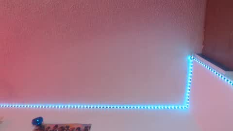 Snapshot of lorenitha_20 chatting on 09/08/25, 03:33 lorenitha online show from 09/08/25, 03:33