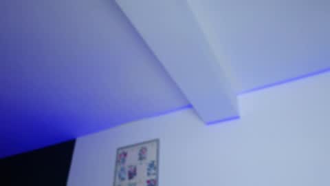 Amelia online show from 11/07/25, 08:09