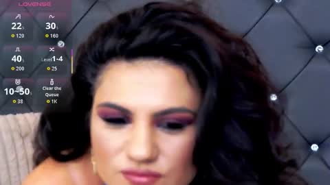 Lorenne Mays online show from 11/23/25, 11:48