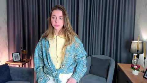 Sophia online show from 05/03/26, 02:06
