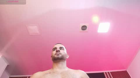  L O R E N Z O  Thumbs Up help  online show from 03/23/26, 05:17