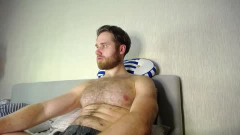 Lorenz online show from 09/23/25, 02:09