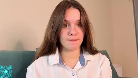 Chloe for Fan BlackHole online show from 09/28/25, 06:24