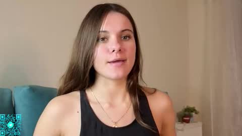 Chloe for Fan BlackHole online show from 10/12/25, 05:23