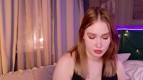 Snapshot of lori_mason chatting on 12/05/24, 08:33 Lori online show from 12/05/24, 08:33