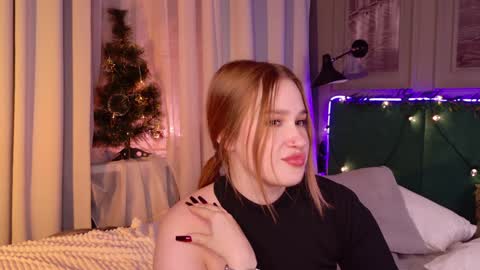 Snapshot of lori_mason chatting on 12/23/24, 01:40 Lori online show from 12/23/24, 01:40