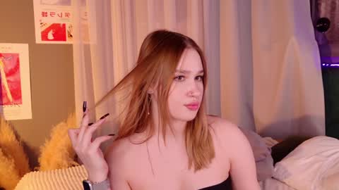 Snapshot of lori_mason chatting on 01/06/25, 11:52 Lori online show from 01/06/25, 11:52