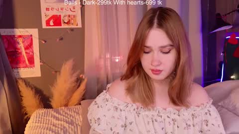 Snapshot of lori_mason chatting on 02/11/25, 12:17 Lori online show from 02/11/25, 12:17