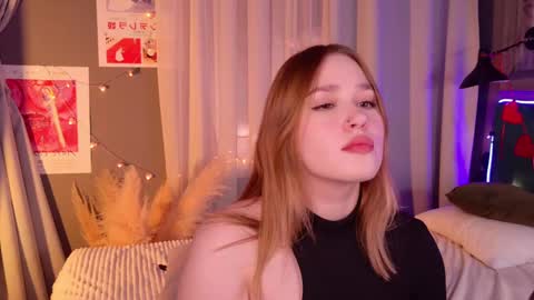 Snapshot of lori_mason chatting on 02/15/25, 09:04 Lori online show from 02/15/25, 09:04