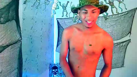 Lorian Vikel  online show from 10/03/25, 02:52