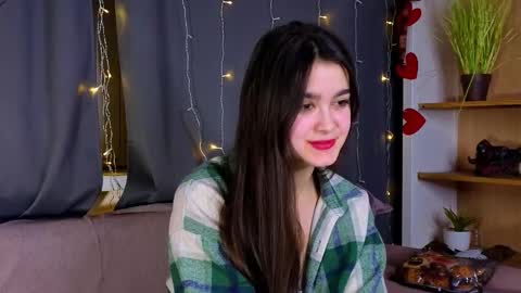 Snapshot of lorindastanke chatting on 03/25/26, 08:26 Nicole online show from 03/25/26, 08:26