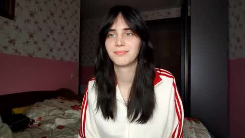 Kira online show from 11/09/25, 03:21