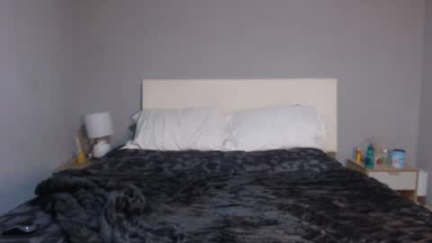 Snapshot of lornab chatting on 02/28/25, 12:10 ebonythickbigass online show from 02/28/25, 12:10