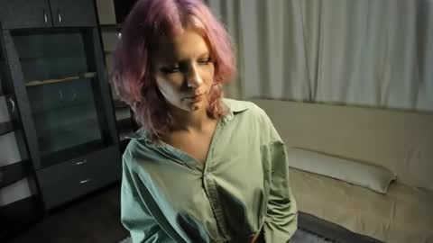 Snapshot of lornagarman chatting on 02/02/25, 02:34 Jetta online show from 02/02/25, 02:34