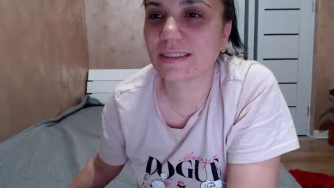 Snapshot of lorragrey chatting on 05/03/26, 08:04 LorraGrey online show from 05/03/26, 08:04
