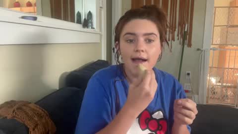 Snapshot of loserlexxx chatting on 10/06/25, 05:10 lex online show from 10/06/25, 05:10