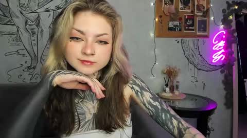 Snapshot of lostallice chatting on 03/03/25, 10:06 lostallice online show from 03/03/25, 10:06