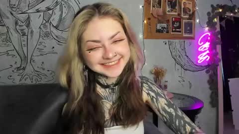 Snapshot of lostallice chatting on 03/10/25, 05:11 lostallice online show from 03/10/25, 05:11