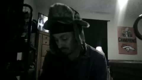 Snapshot of lostcause1313 chatting on 11/18/25, 12:27 lostcause1313 online show from 11/18/25, 12:27