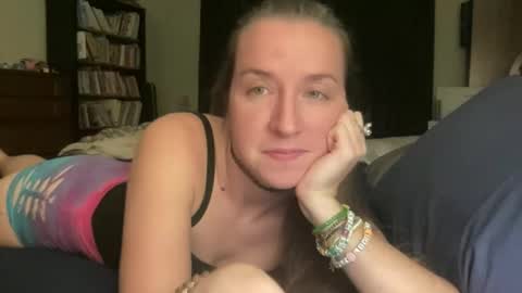 lothlori online show from 11/25/25, 02:22