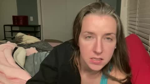 Snapshot of lothlori chatting on 02/06/26, 01:21 lothlori online show from 02/06/26, 01:21