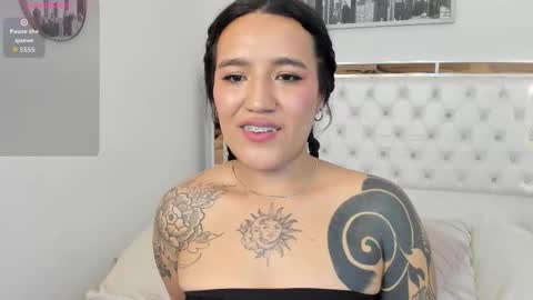 lottie_fox online show from 01/10/26, 04:25