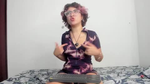 lotto_bloom online show from 10/22/25, 07:24