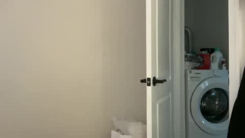 lotusbby777 online show from 04/29/26, 09:21