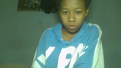 louane98 online show from 04/21/26, 02:51