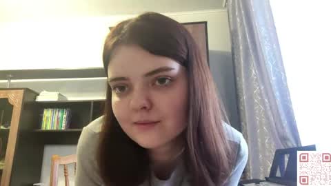 Snapshot of loudeguise chatting on 05/15/26, 10:00 Esma online show from 05/15/26, 10:00