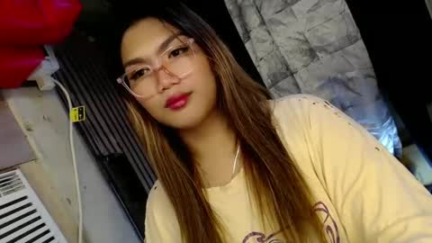 Sweet   online show from 12/23/24, 08:03