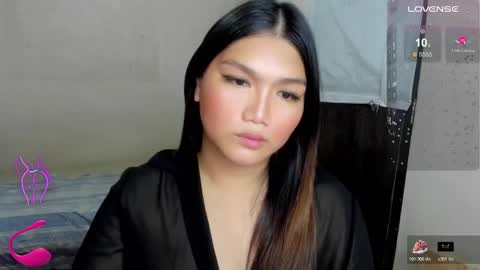 Sweet   online show from 10/24/25, 05:59