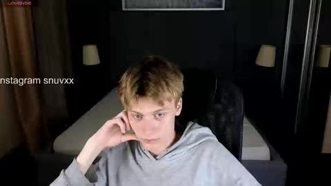 louie_evans online show from 09/09/25, 09:03