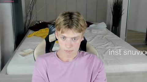 louie_evans online show from 09/17/25, 08:10