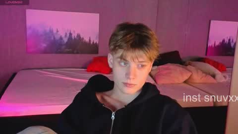 louie_evans online show from 11/17/25, 03:51