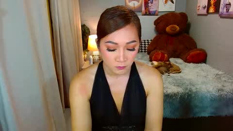 Snapshot of louie_sexy chatting on 12/23/24, 02:17 Cathy online show from 12/23/24, 02:17