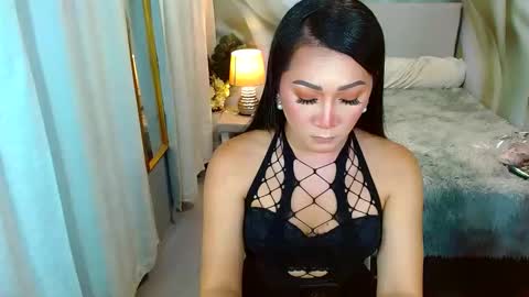 Snapshot of louie_sexy chatting on 03/12/25, 12:47 Cathy online show from 03/12/25, 12:47